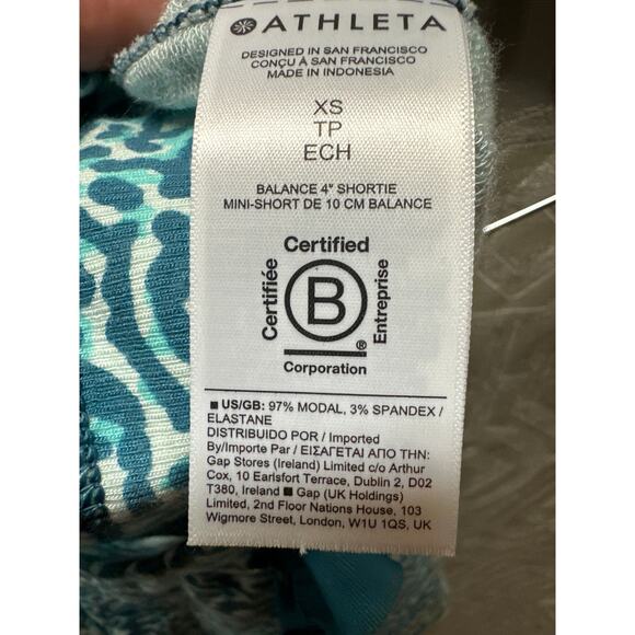 Athleta Balance 4" Shortie XS Blue Clouded Leopard Elastic Waist Side Pockets - Picture 5 of 5